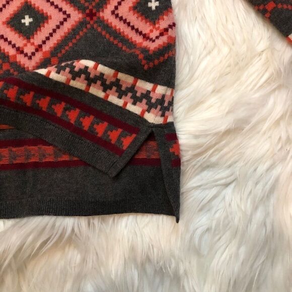 Talbots sweater gray pink Aztec medium petite - Picture 4 of 7